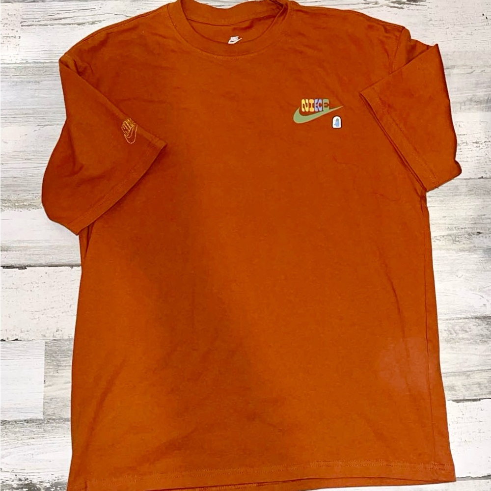 The NIKE Tee